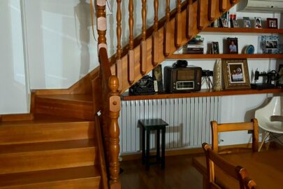 ESCALERAS COMEDOR A LA BUHARDILLA 3º PISO