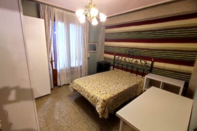 HABITACION  3º PISO  BALCON