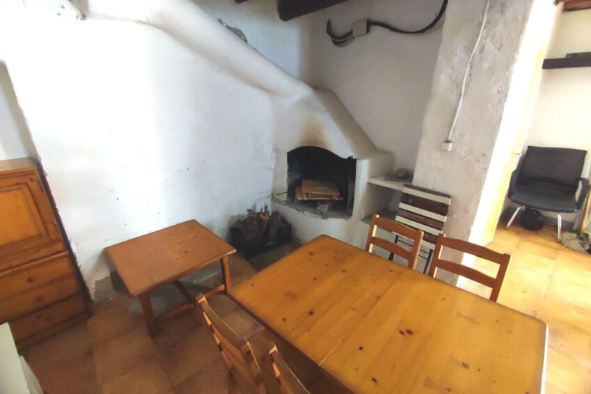 COMEDOR CHIMENEA PLANTA BAJA